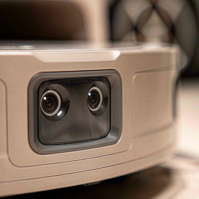 Detail view of the dreame X60 Ultra Robot Vacuum, Dual Al Cameras 280+ Obstacles Recognition