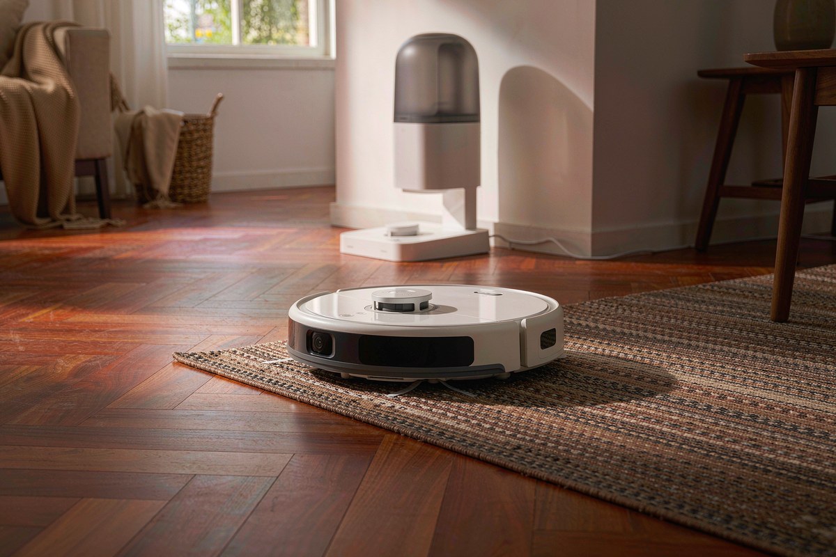 dreame X60 Ultra Robot Vacuum, Dual Al Cameras 280+ Obstacles Recognition from DREAME
