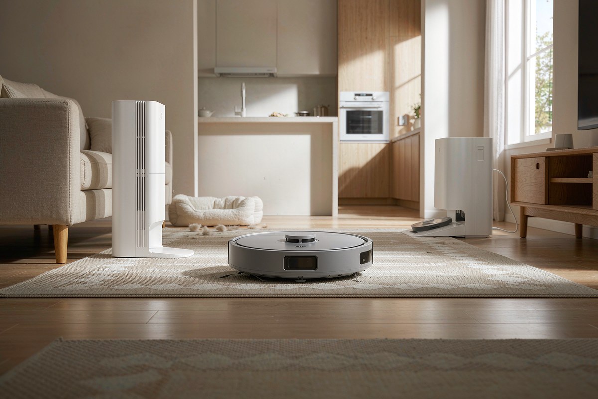 Yeedi by ECOVACS S20 Infinity Robot Vacuum and Mop, OMNICyclone Station from Yeedi