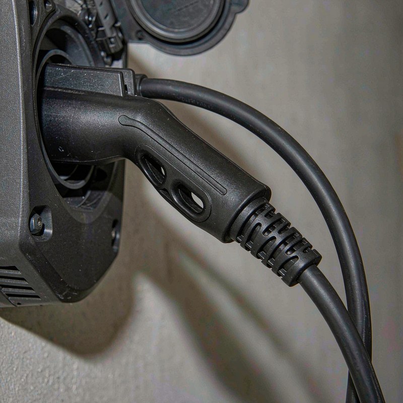 Detail view of the WOLFBOX Level 2 EV Charger 50amp,Hardwired with J1772 Connector,240V(E50)