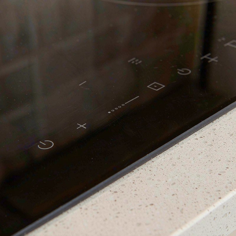 Detail view of the AMZCHEF 30