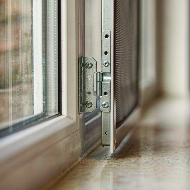 Detail view of the PetsCosset Large Window Catio for Indoor Cats,Walk-in Outdoor Cat Enclosure