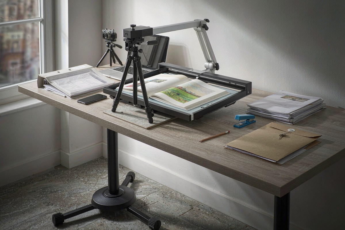 CZUR Aura Pro Portable Book Scanner, A3 Document Scanner from CZUR