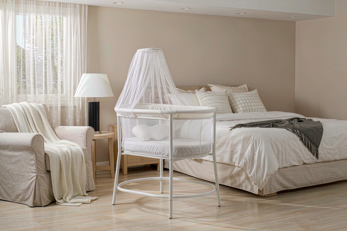 Jimglo 3-in-1 Baby Bassinet, Bedside Sleeper & Rocking Bassinet, Full Mesh from Jimglo